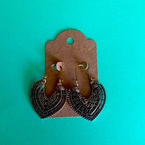 Metal heart earrings